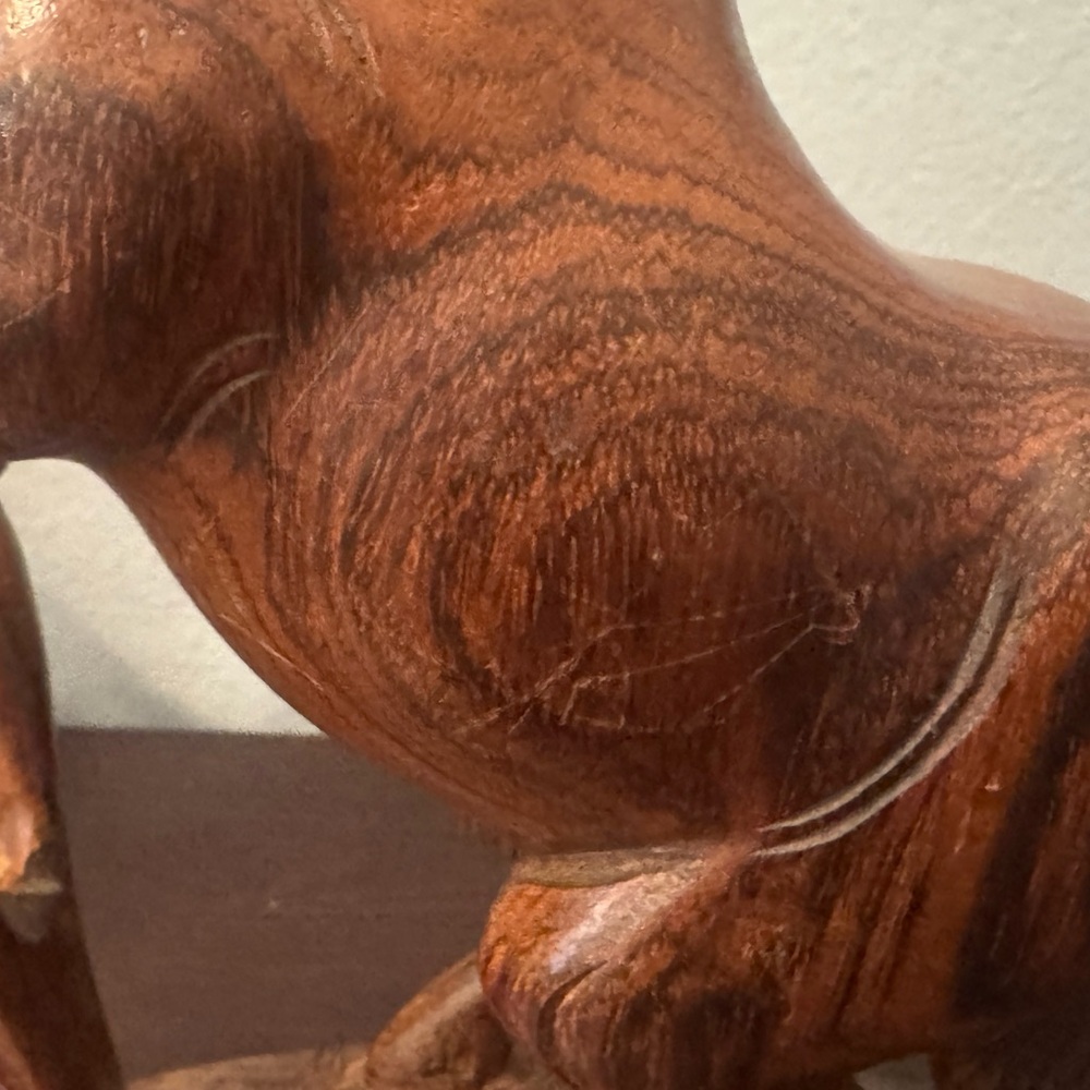 Vintage Equestrian Pair of Carved Wooden Horse Figurines - Beautiful! - Picture 14 of 15